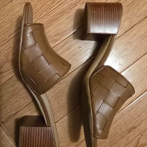 Michael Kors Tan Heeled Sandals – Size 8 - Picture 3 of 5